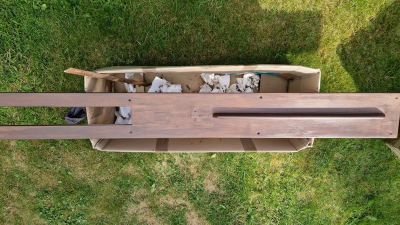 Gebeizte Bodenbretter aus Holz für die WANDERER, Aufnahme 07